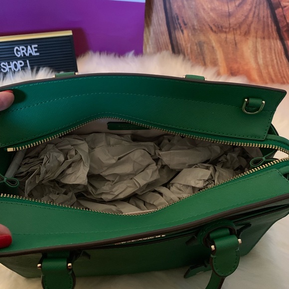Sold! Kate Spade Green Cameron Medium Satchel NWT - Picture 3 of 7